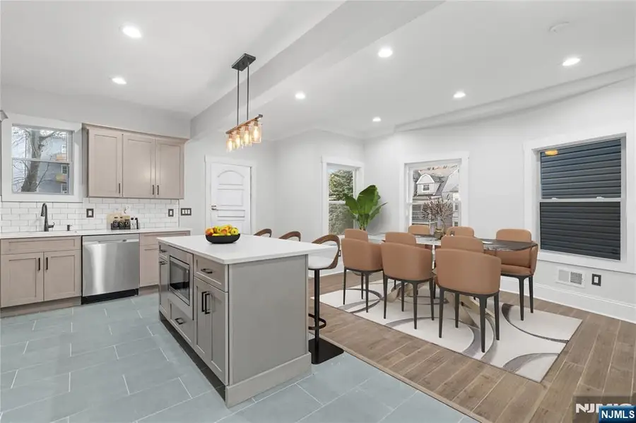 184 Seymour Avenue, Newark, NJ 07108 - Image #3