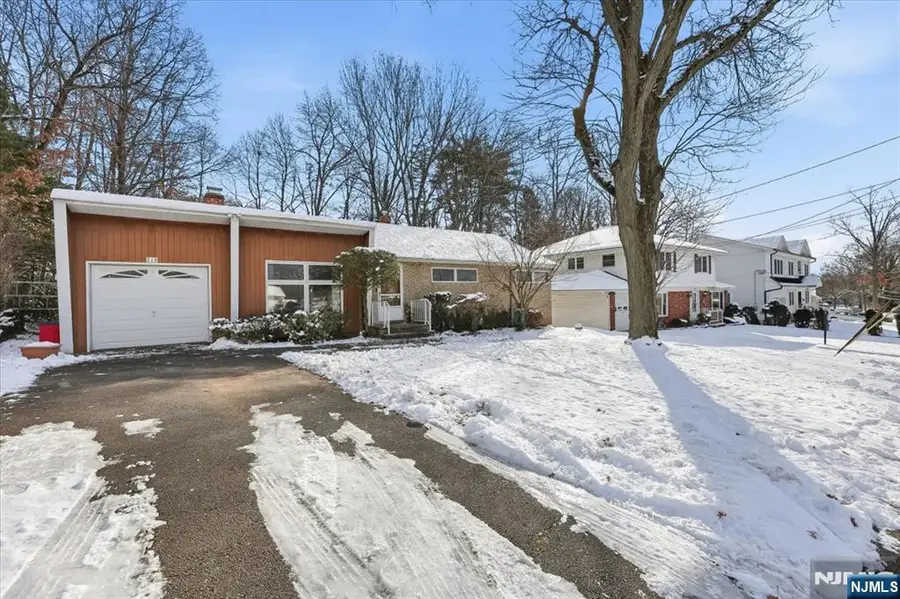 228 Zabriskie Place, River Edge, NJ 07661 - Image #2