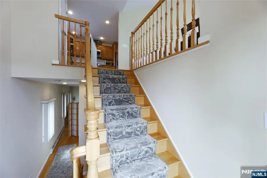 36 Monhegan Street, Clifton, NJ 07013 - Image #3