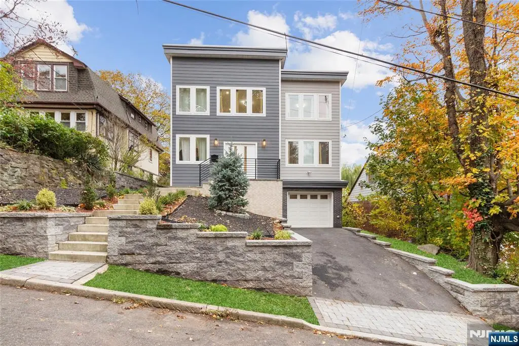 470 Myrtle Avenue, Englewood, NJ 07631 - Image #1