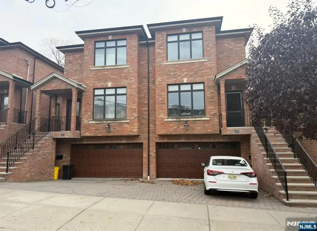 36 E Edsall Avenue B, Palisades Park, NJ 07650 - Image #1
