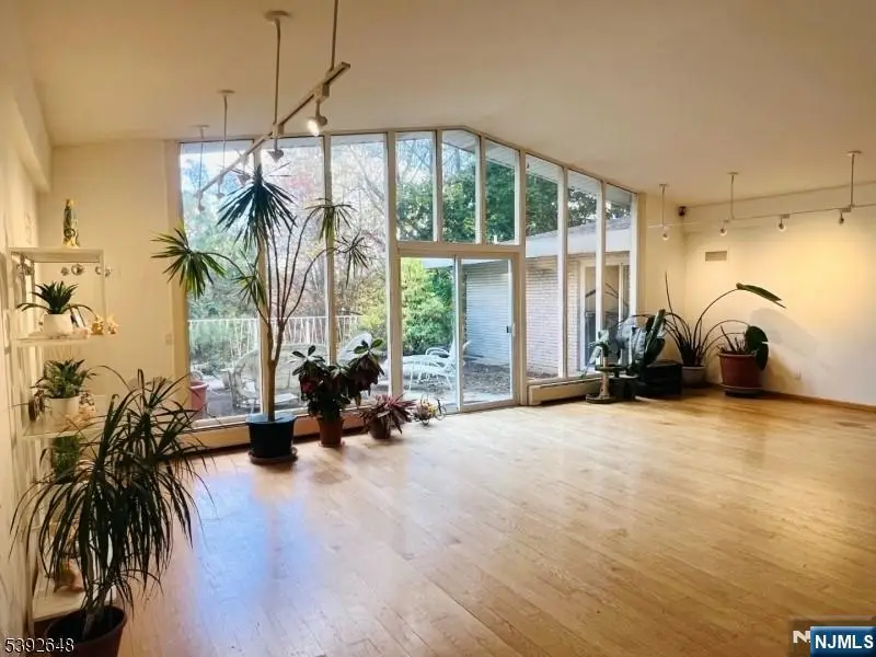 52 Chopin Drive, Wayne, NJ 07470 - Image #1