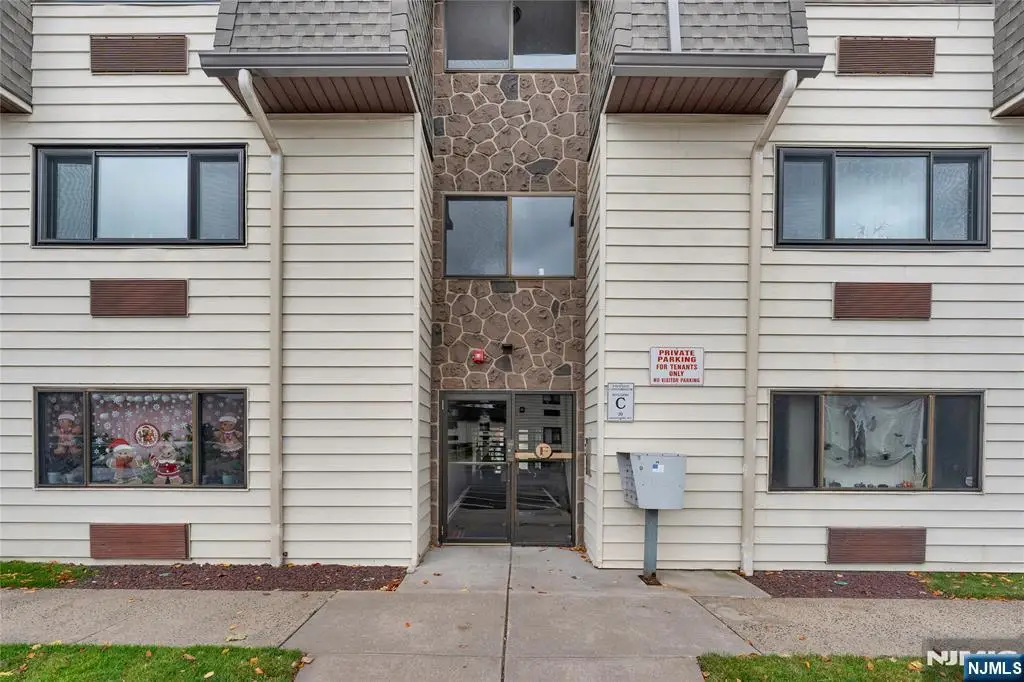 46 Watsessing Avenue C3, Belleville, NJ 07109 - Image #1