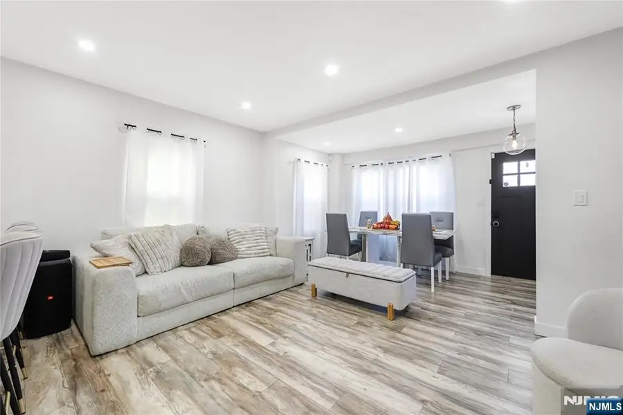 170 Clinton Place, Newark, NJ 07112 - Image #3