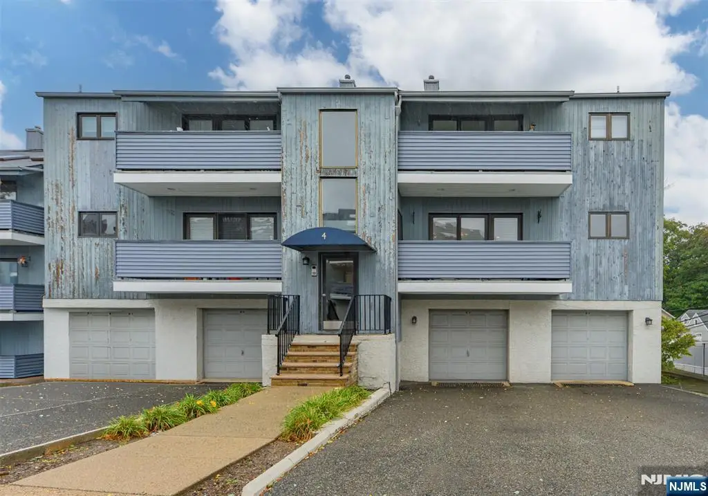 4 Domessina Lane D1, Caldwell, NJ 07006 - Image #1