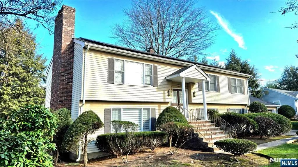 101 Glen Avenue, Paramus, NJ 07652 - Image #1