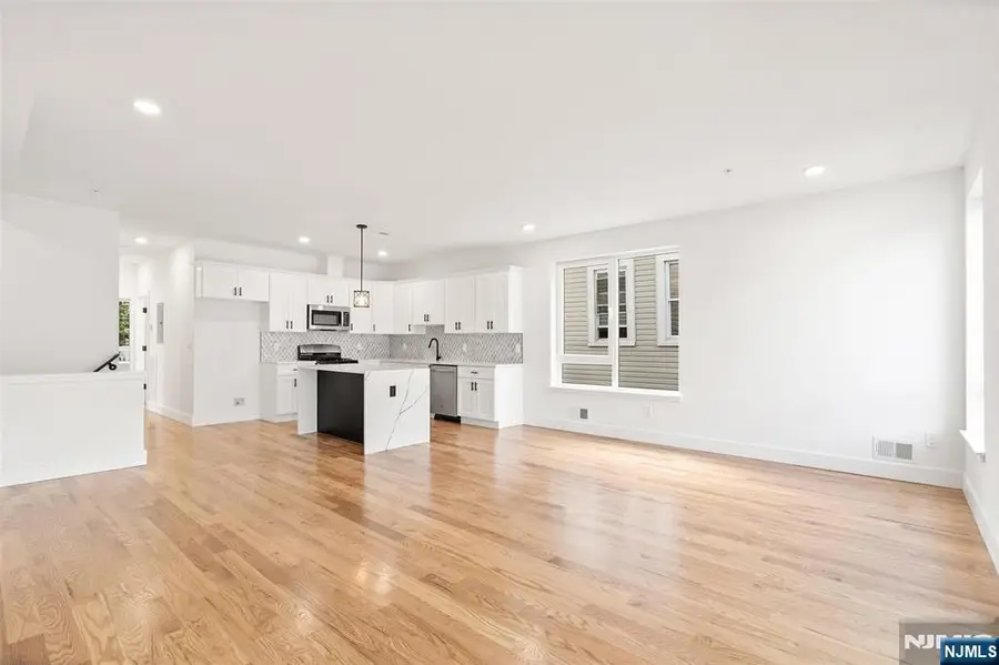 223 Monroe Avenue, Plainfield, NJ 07063 - Image #2