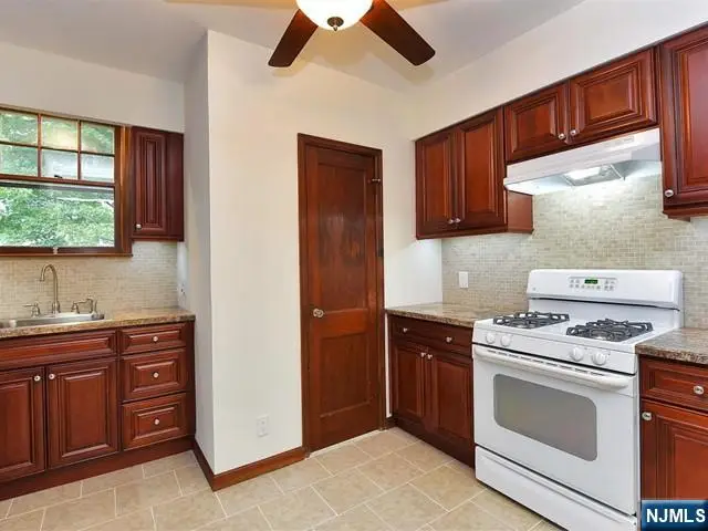 20 Courier Place, Rutherford, NJ 07070 - Image #2