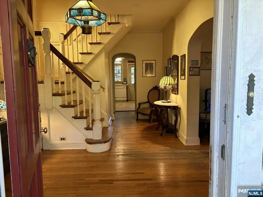 235 Larch Avenue, Bogota, NJ 07603 - Image #3