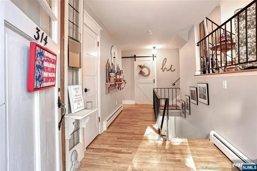 314 Hirschfeld Place, New Milford, NJ 07646 - Image #3