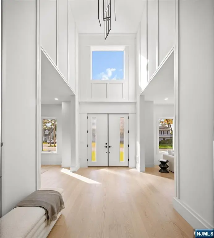 187 Brookfield Avenue, Paramus, NJ 07652 - Image #2