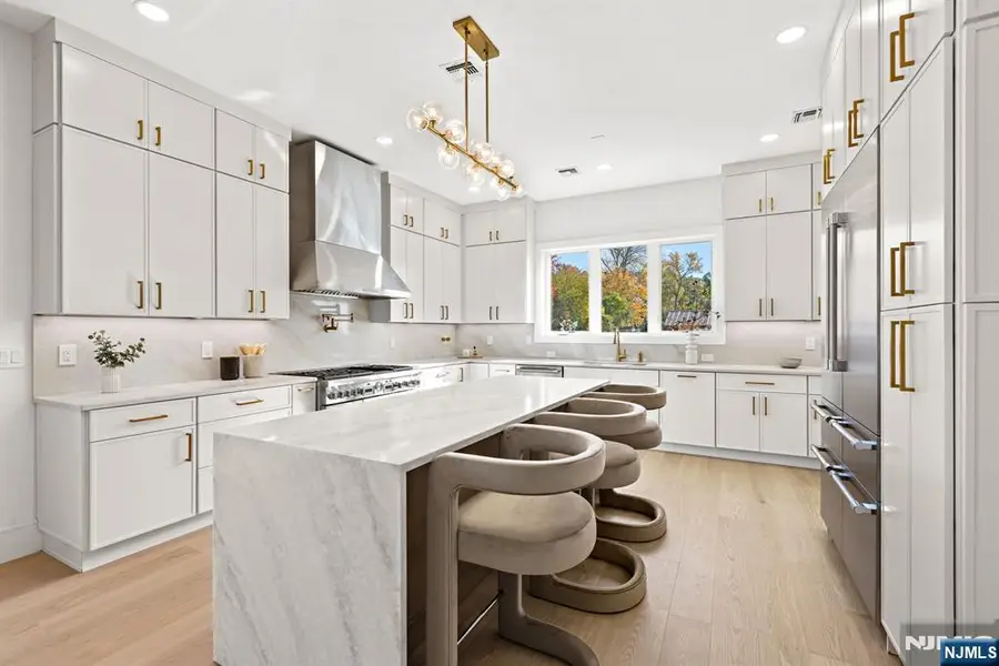 187 Brookfield Avenue, Paramus, NJ 07652 - Image #3