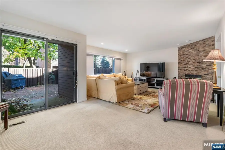 191 Yorktowne Court 191B, Township Of Washington, NJ 07676 - Image #3