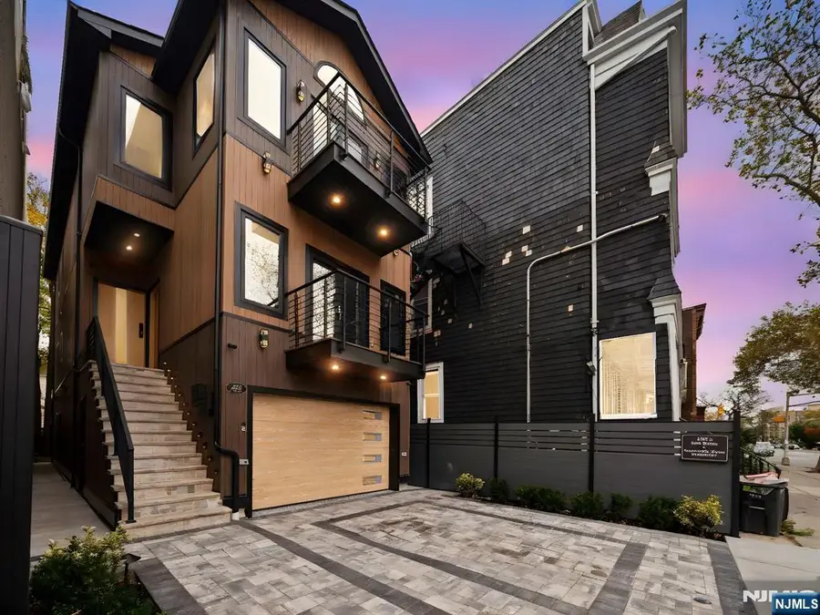 482 Kennedy Boulevard, Bayonne, NJ 07002 - Image #2