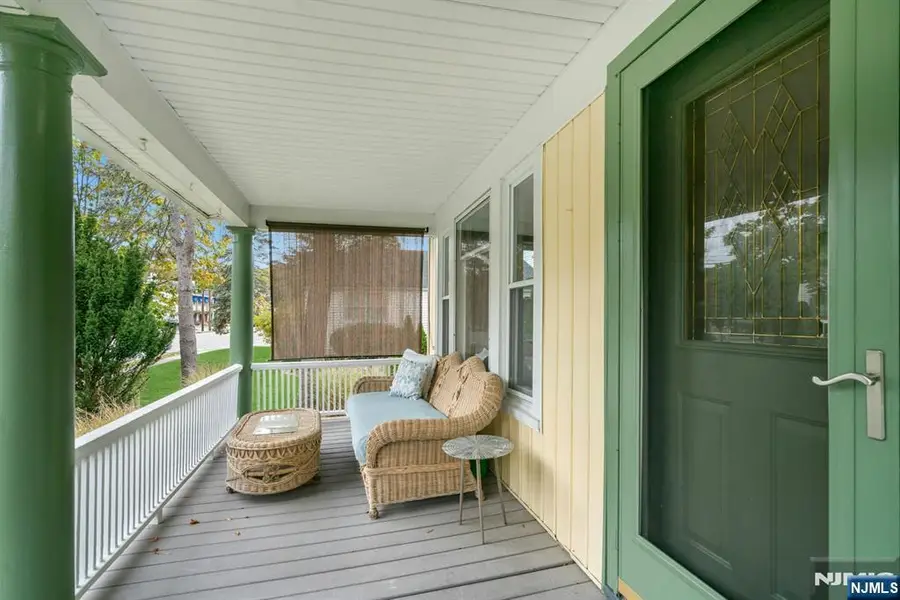 409 Warren Avenue, Ho Ho Kus, NJ 07423 - Image #3