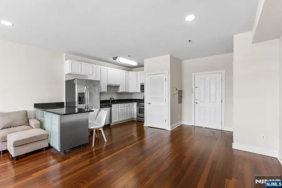 1720 New York Avenue 503, Union City, NJ 07087 - Image #2