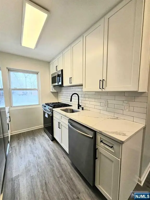 188 Hillside Avenue H2, Leonia, NJ 07605 - Image #2