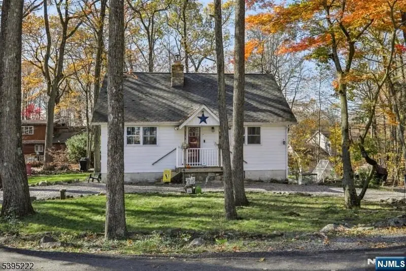 10 Anawa Road, Highland Lakes, NJ 07422 - Image #3