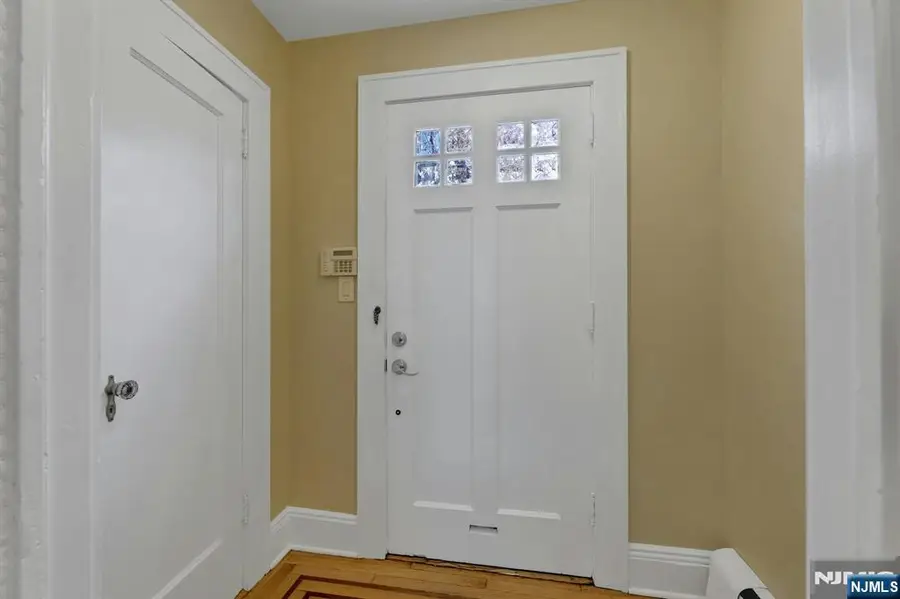 137 Johnson Avenue, Teaneck, NJ 07666 - Image #3