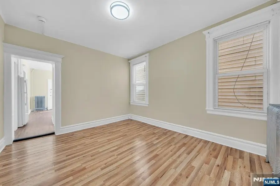60 Vermont Avenue, Newark, NJ 07106 - Image #3