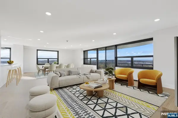 2 Claridge Drive 5CW, Verona, NJ 07044