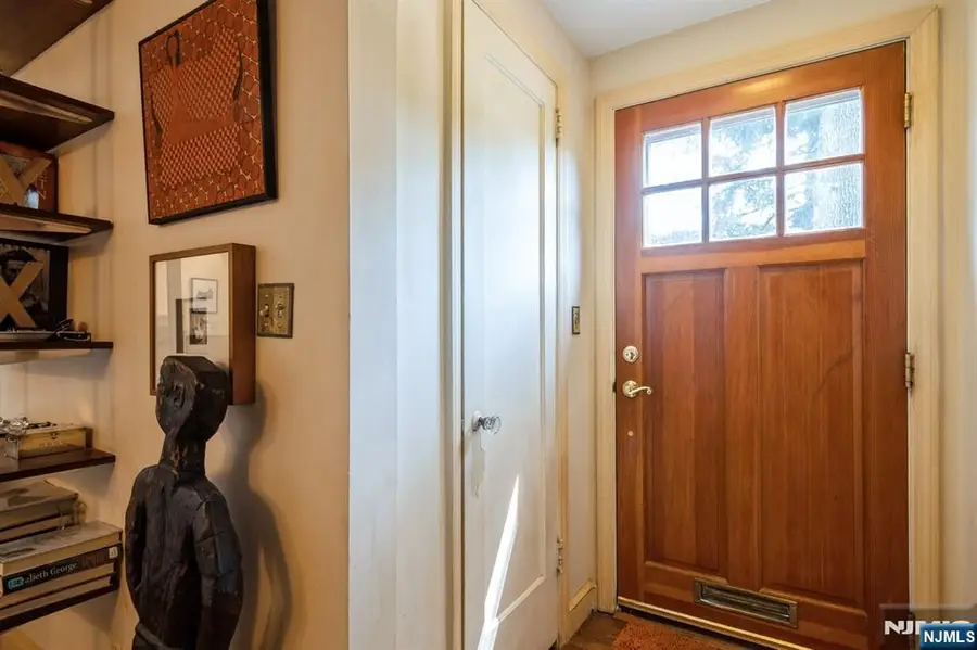 279 Jefferson Avenue, Cresskill, NJ 07626 - Image #2