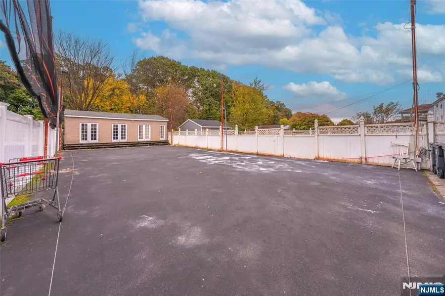 349 5th Street, Newark, NJ 07107 - Image #2