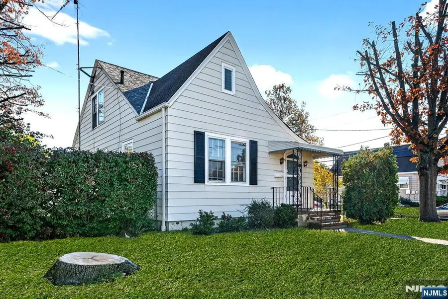 80 Barricklo Street, Trenton, NJ 08610 - Image #2