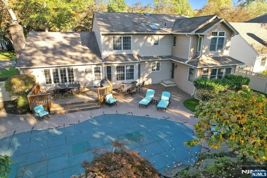 9 Appeld Court, Hillsdale, NJ 07642 - Image #2