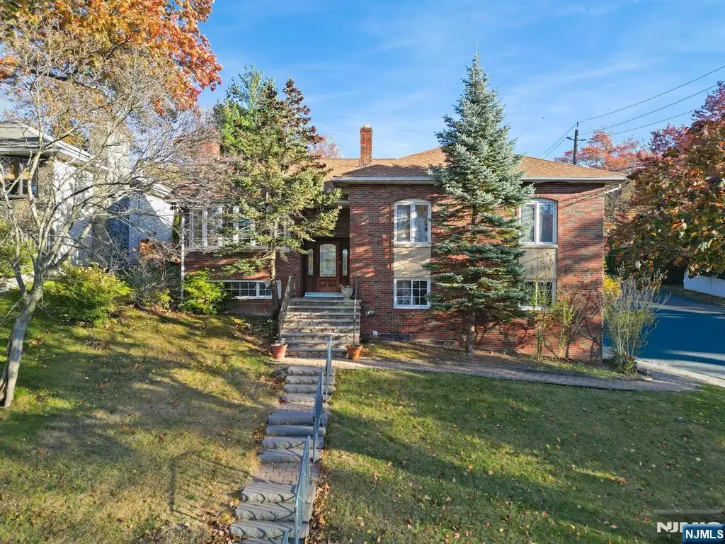 51 Anderson Avenue, Englewood Cliffs, NJ 07632 - Image #1