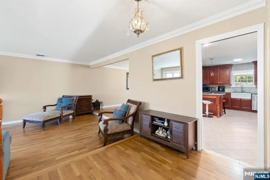 51 Anderson Avenue, Englewood Cliffs, NJ 07632 - Image #3