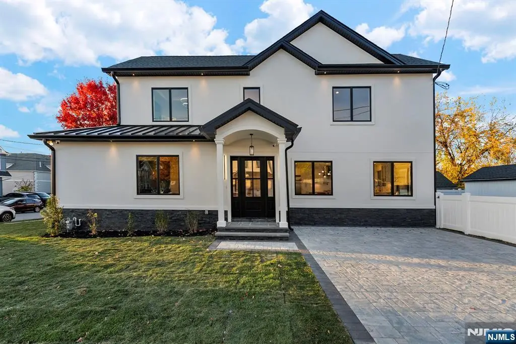 4 Roosevelt Avenue, Totowa, NJ 07512 - Image #1