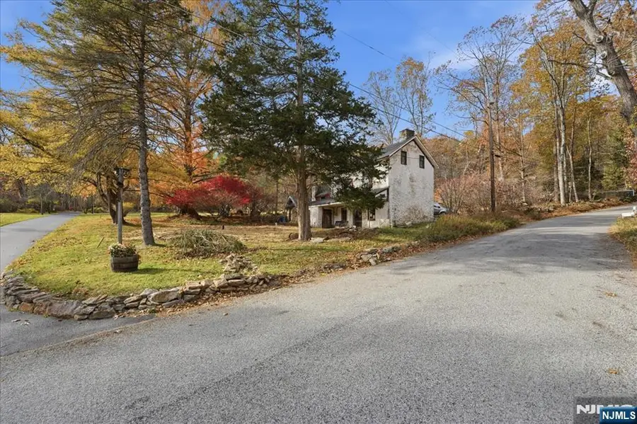 358 Fairview Avenue, Washington, NJ 07853 - Image #3