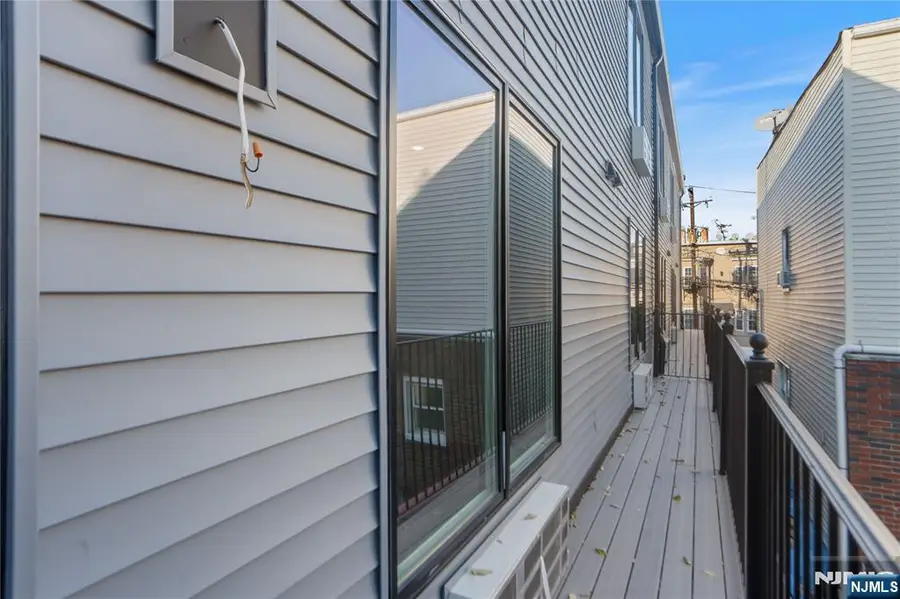 521 10th Street 1, Union City, NJ 07087 - Image #2