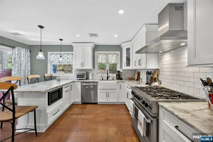 66 Ridge Road, Hawthorne, NJ 07506 - Image #2