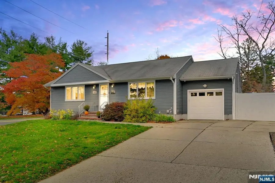 680 Mariann Place, Township Of Washington, NJ 07676 - Image #2