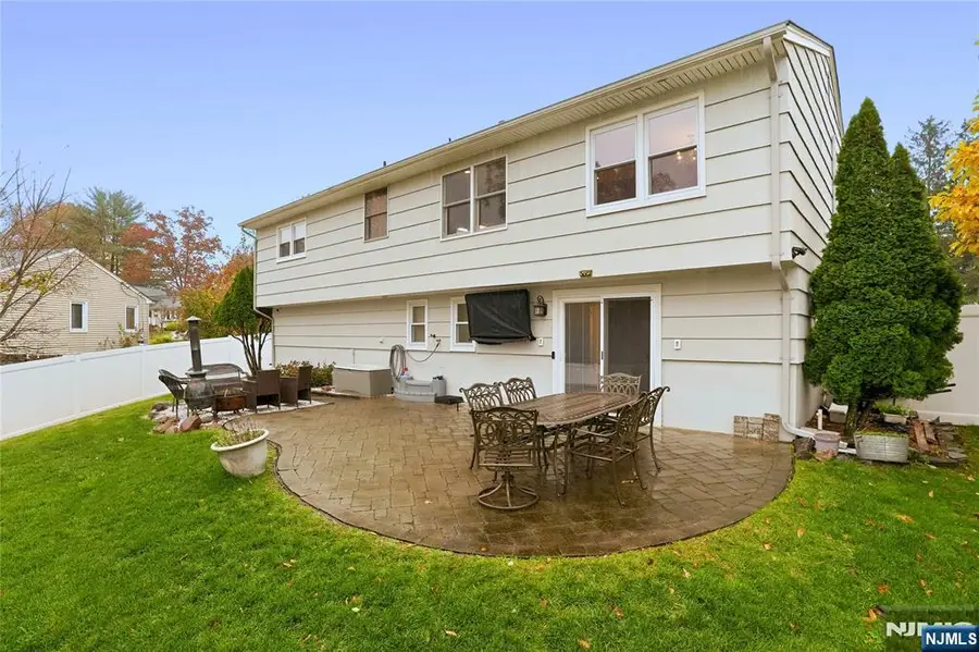 286 Spruce Avenue, Emerson, NJ 07630 - Image #3