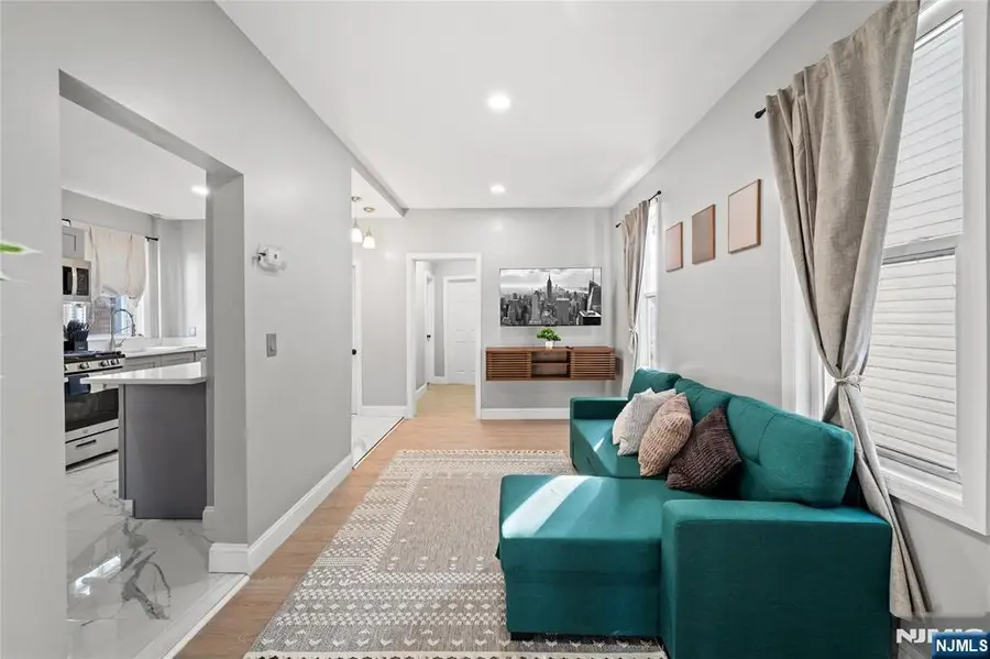 20 E 31st Street, Bayonne, NJ 07002 - Image #3