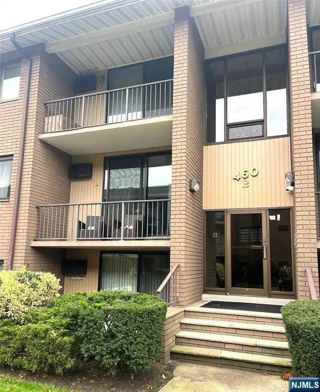 460 Liberty Street 460 B Unit 308, Little Ferry, NJ 07643 - Image #2