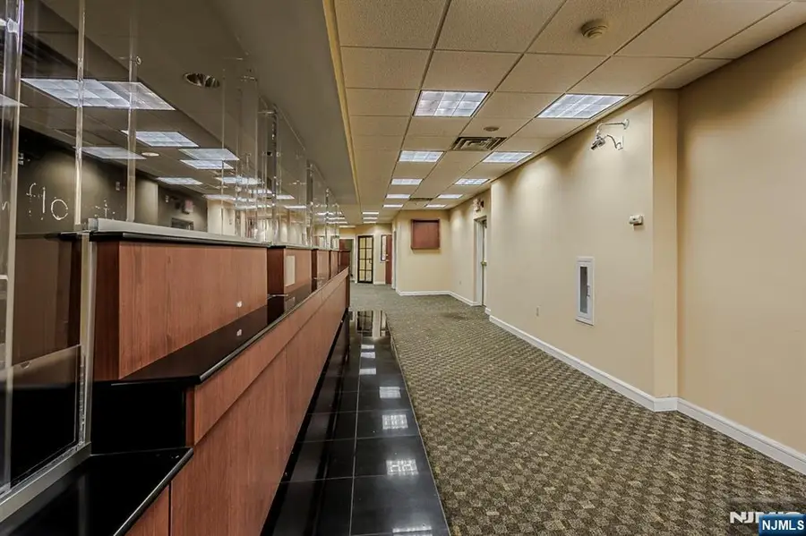 198 Jefferson Street, Newark, NJ 07105 - Image #3