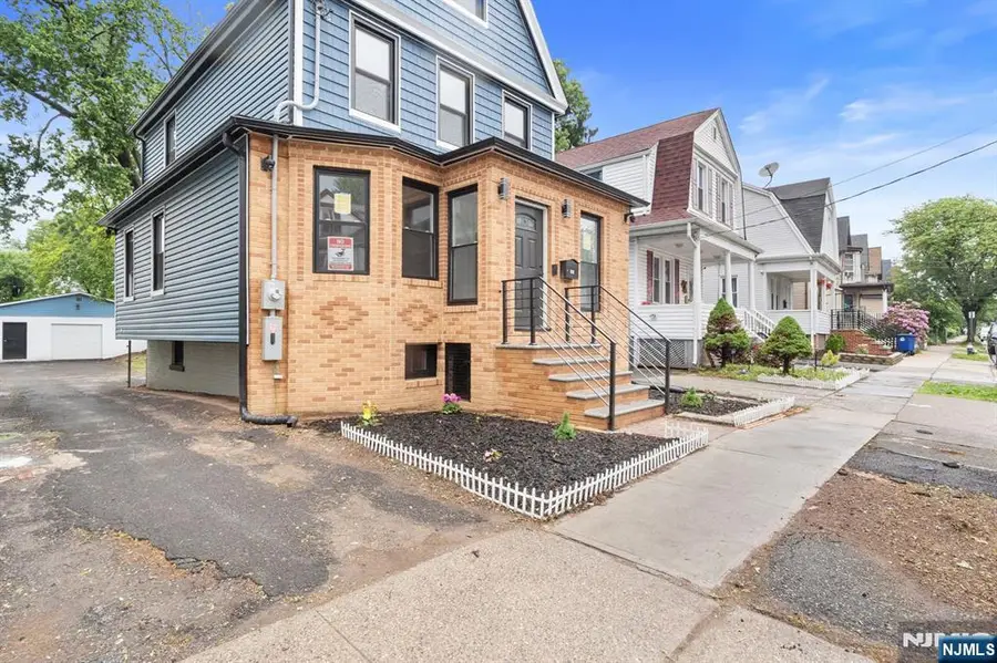 31 Cummings Street, Irvington, NJ 07111 - Image #2