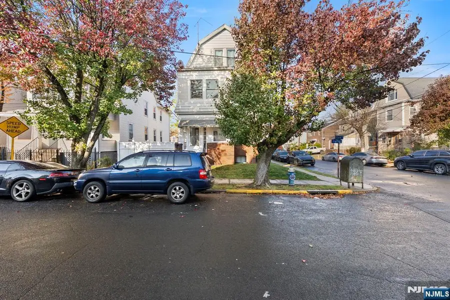 91 Headley Terrace, Irvington, NJ 07111 - Image #3