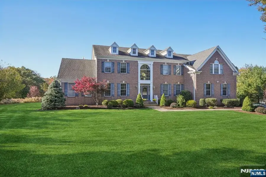 8 Arbor Road, North Caldwell, NJ 07006 - Image #2