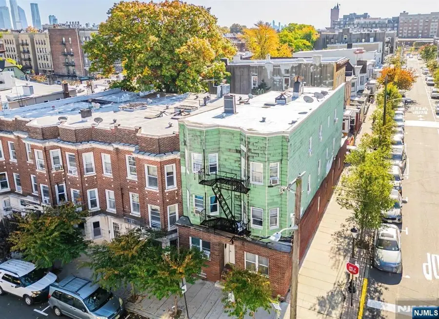 123 47th Street, Union City, NJ 07087 - Image #2