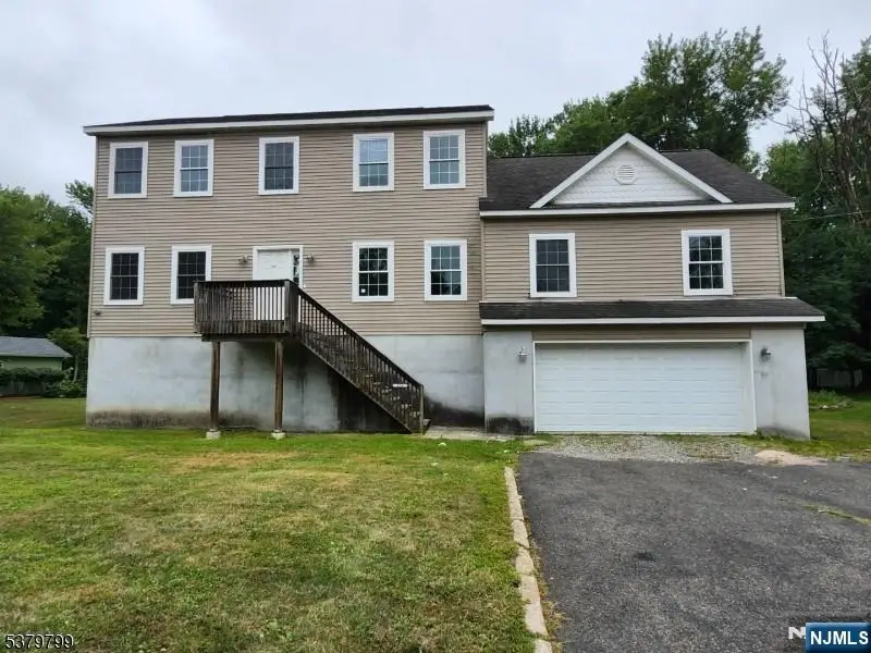 128 Big Piece Road, Fairfield, NJ 07004 - Image #2