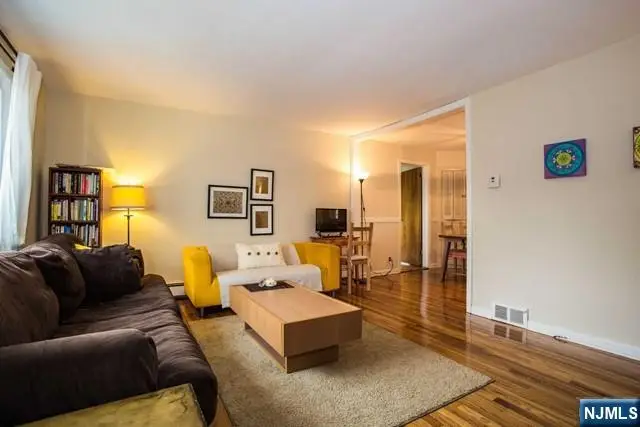 36 Morningside Avenue, Cresskill, NJ 07626 - Image #2