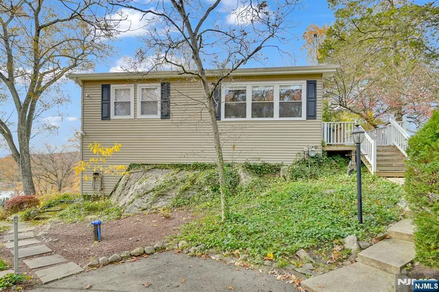 64 Bellot Road, Ringwood, NJ 07456 - Image #2