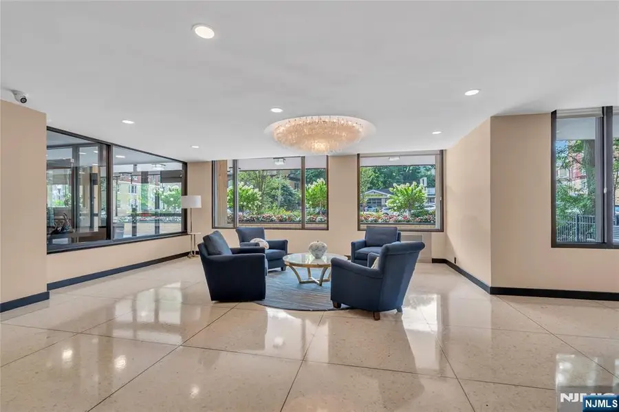 6600 Boulevard East 8A, West New York, NJ 07093 - Image #2