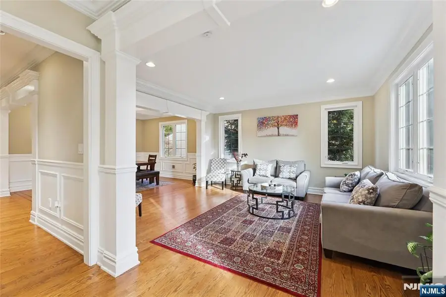 53 Hamilton Place, Tenafly, NJ 07670 - Image #3