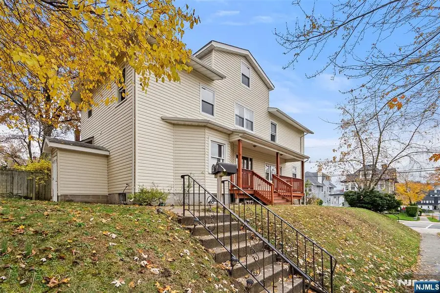 30 Clarendon Place, Hackensack, NJ 07601 - Image #2